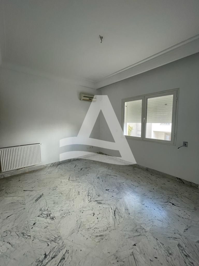 A louer Appartement s4 au jardin de carthage image 6