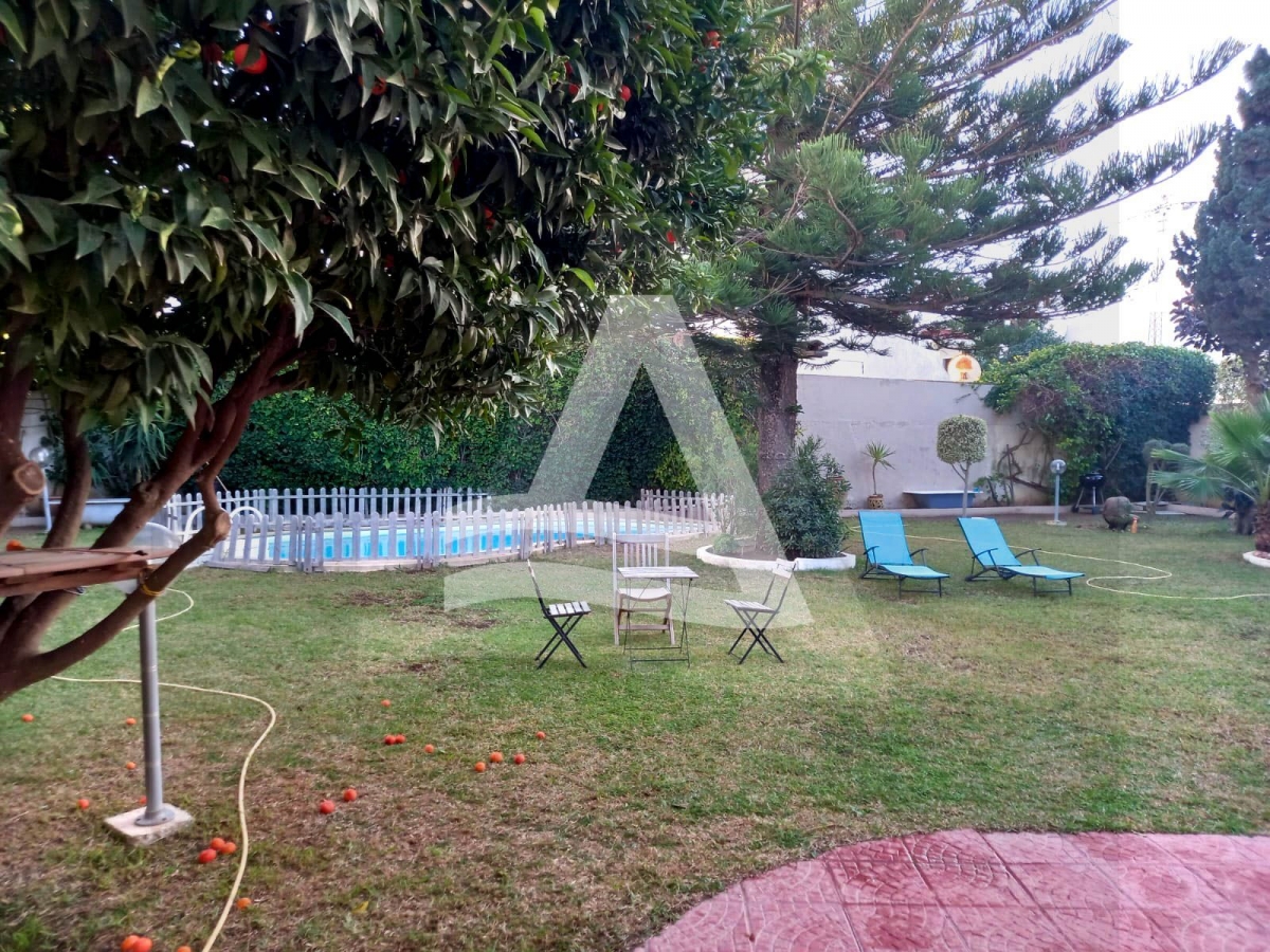 Villa avec piscine à louer à Cité les Pins image 0