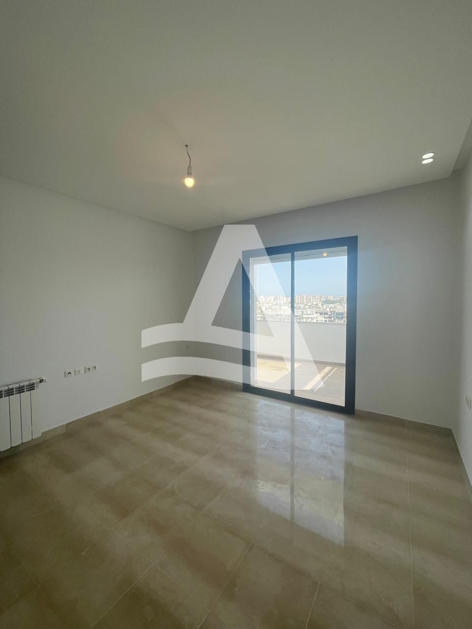 A louer appartement a Ain zaghouen nord image 6