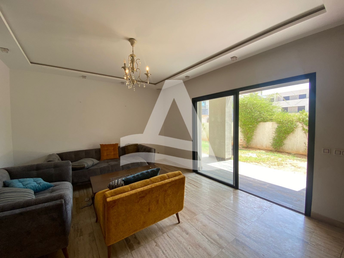 Appartement S+4 avec jardin à louer - La Marsa image 3