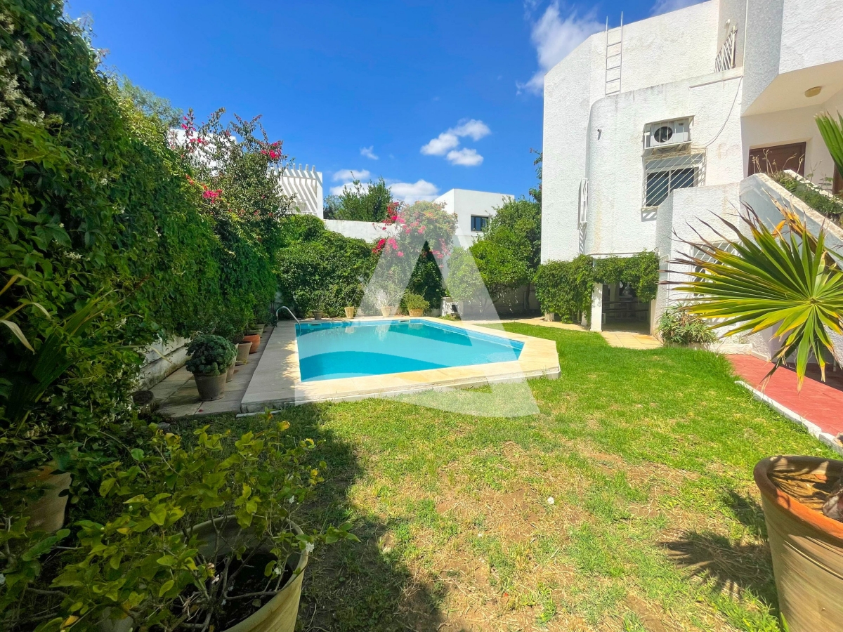 Vente d'une belle villa à la Marsa image 0