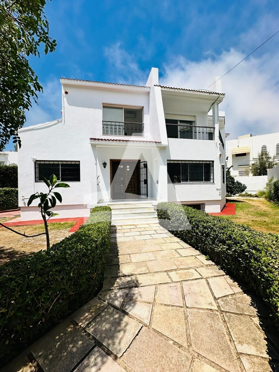 Villa avec jardin au cœur de la Marsa image 0