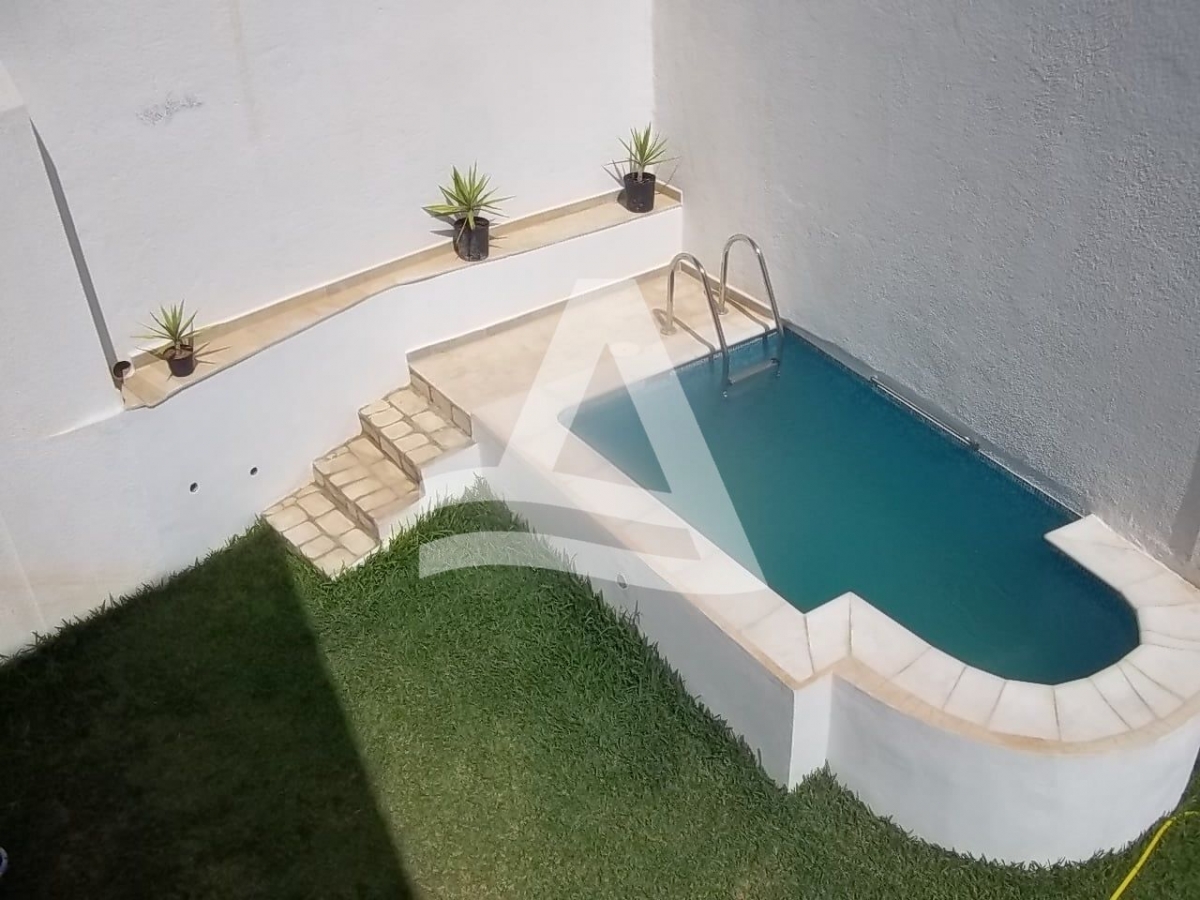 Villa S+3 à louer - Sidi Bou Saïd image 1