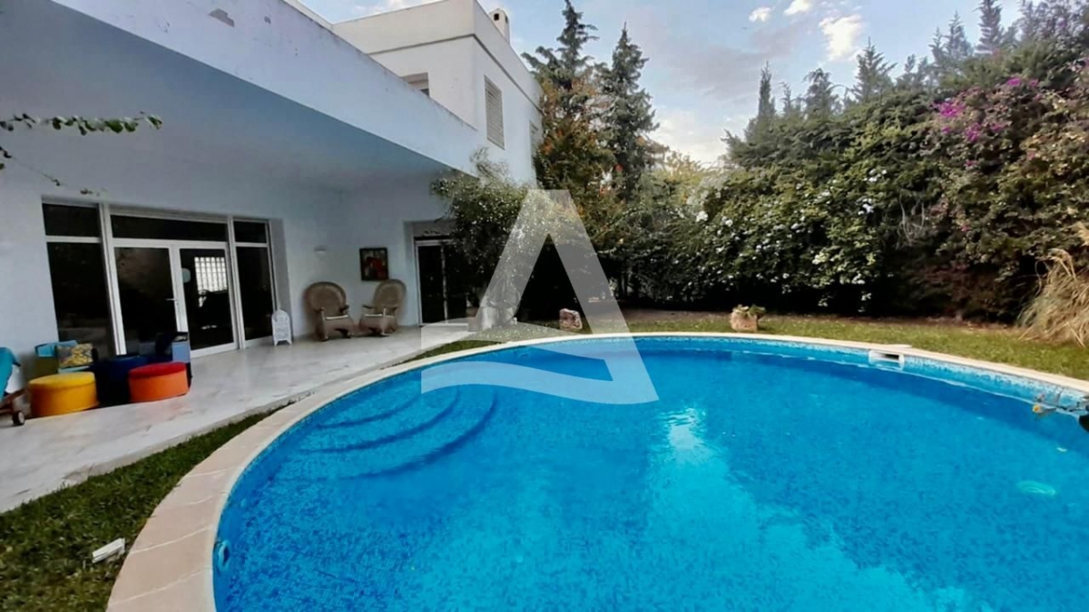 Villa à louer avec piscine - Marsa Ennassim image 0