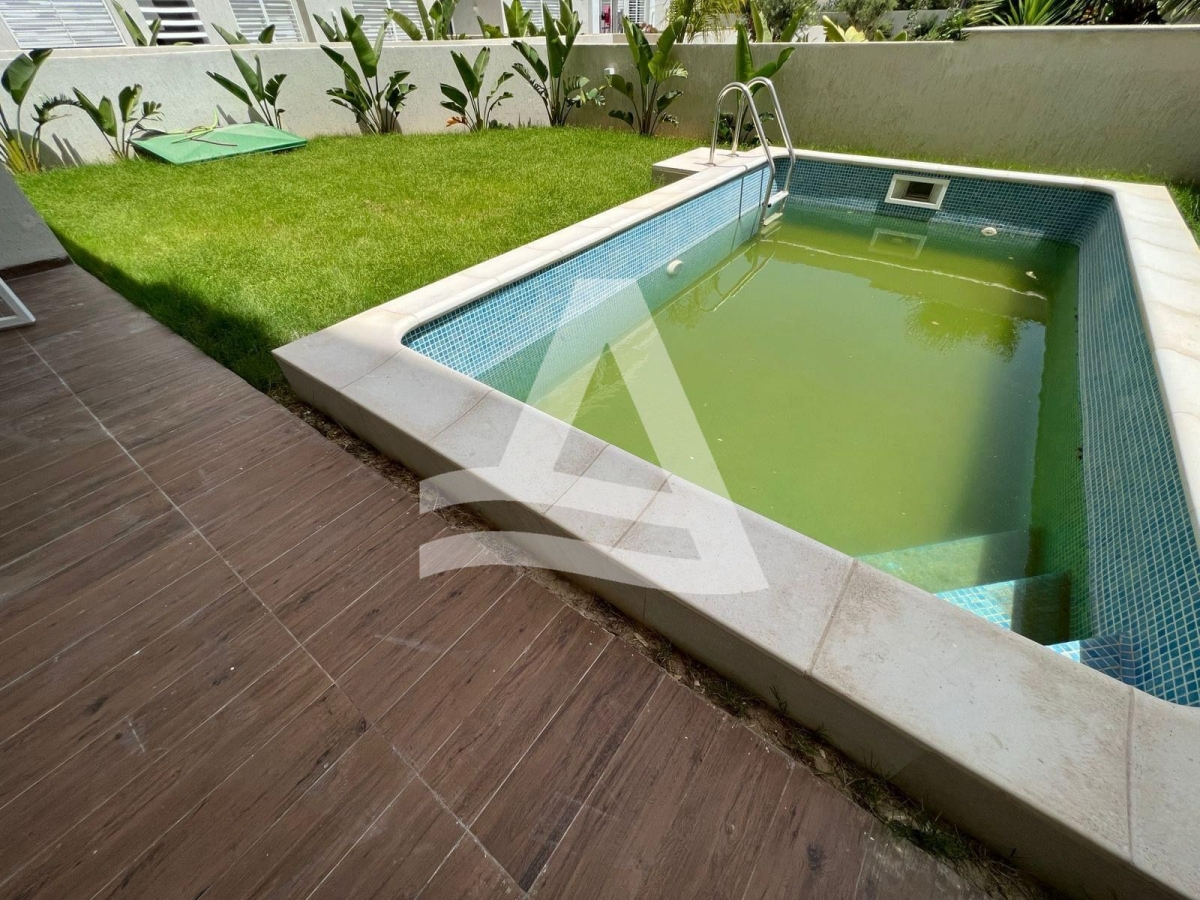 A louer appartement duplex avec piscine au jardin de carthage image 1